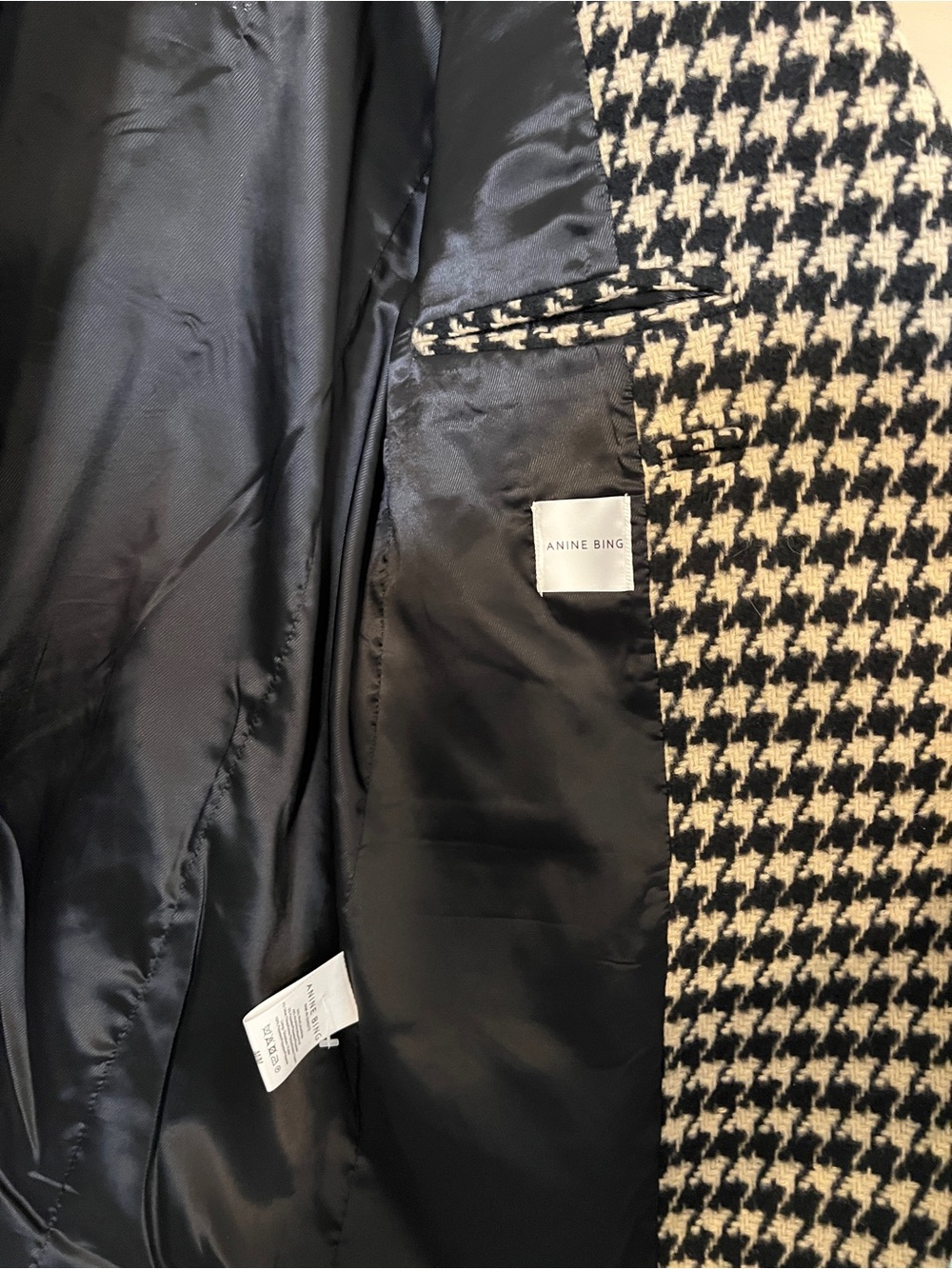 Anine Bing Oversized Kaia Blazer Jacket - size M - Black & Cream - Picture 5 of 9